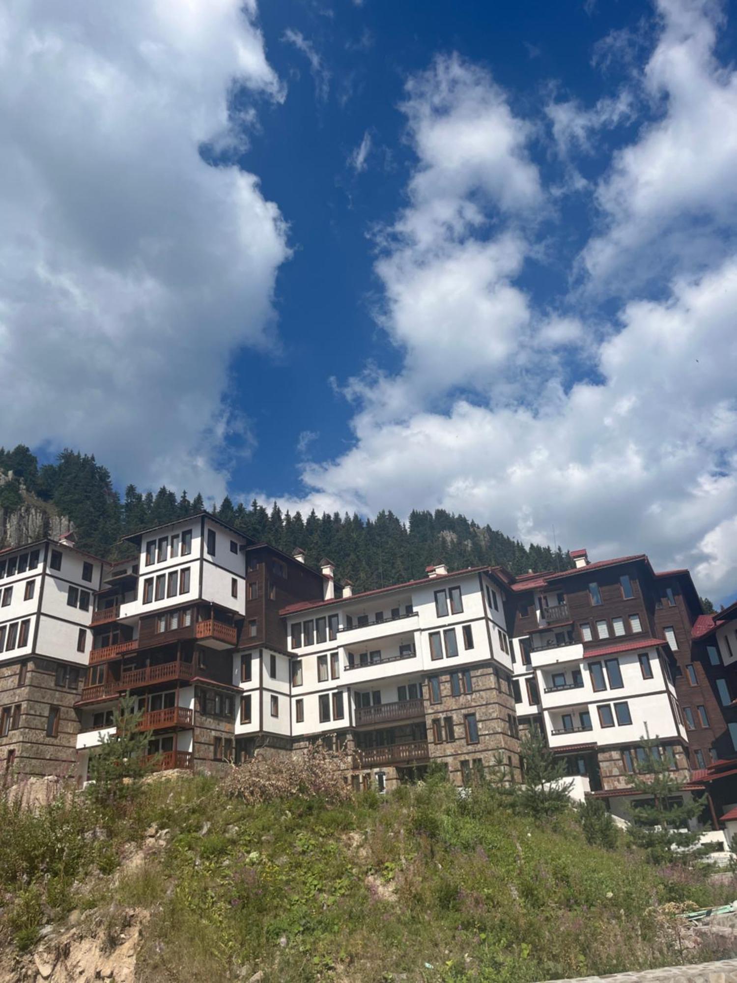 Grand Resort Luxury Apartment Pamporovo Exterior foto