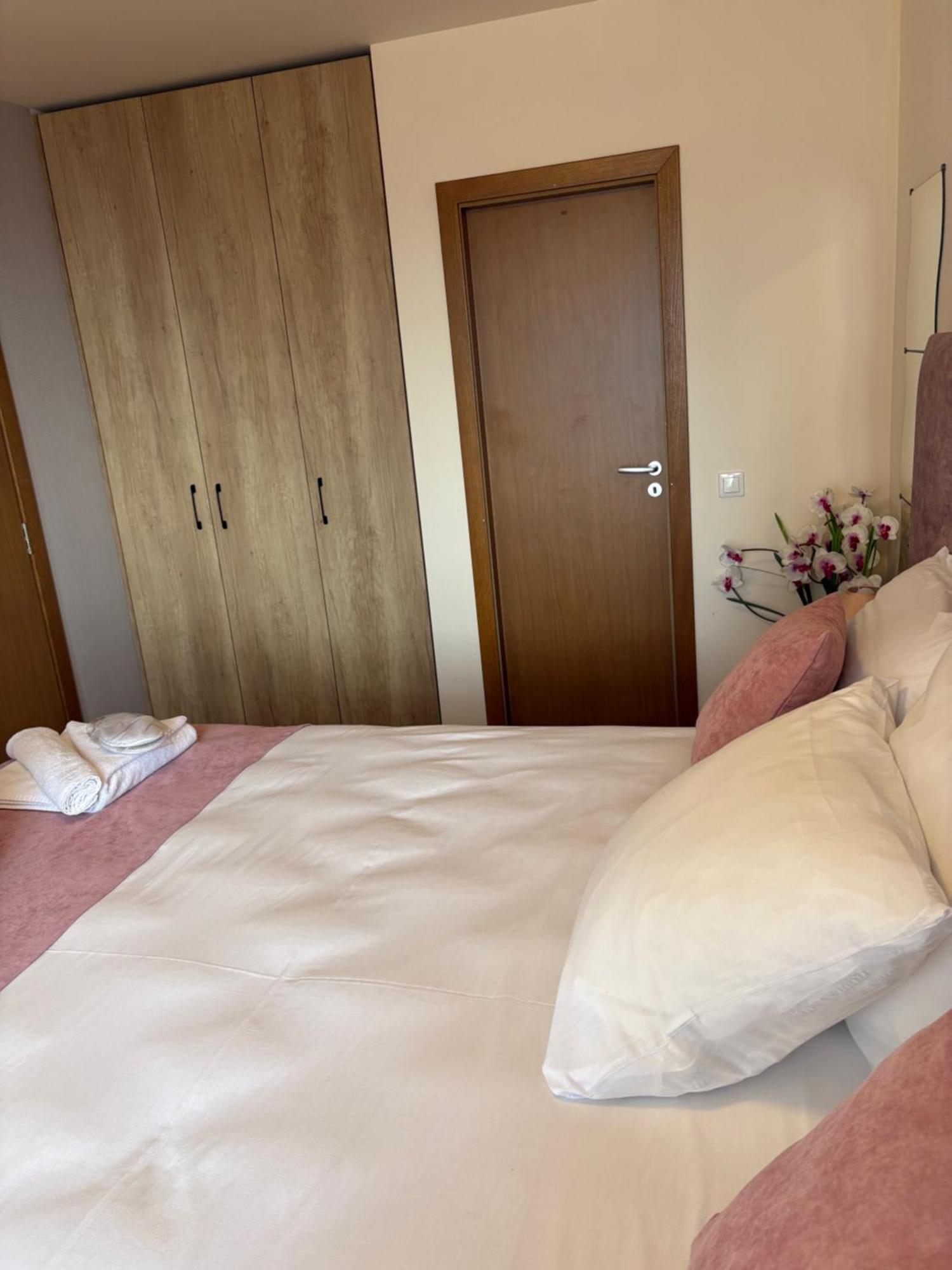 Grand Resort Luxury Apartment Pamporovo Exterior foto